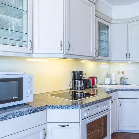 Trelleborgallee, 170 * Lubeka